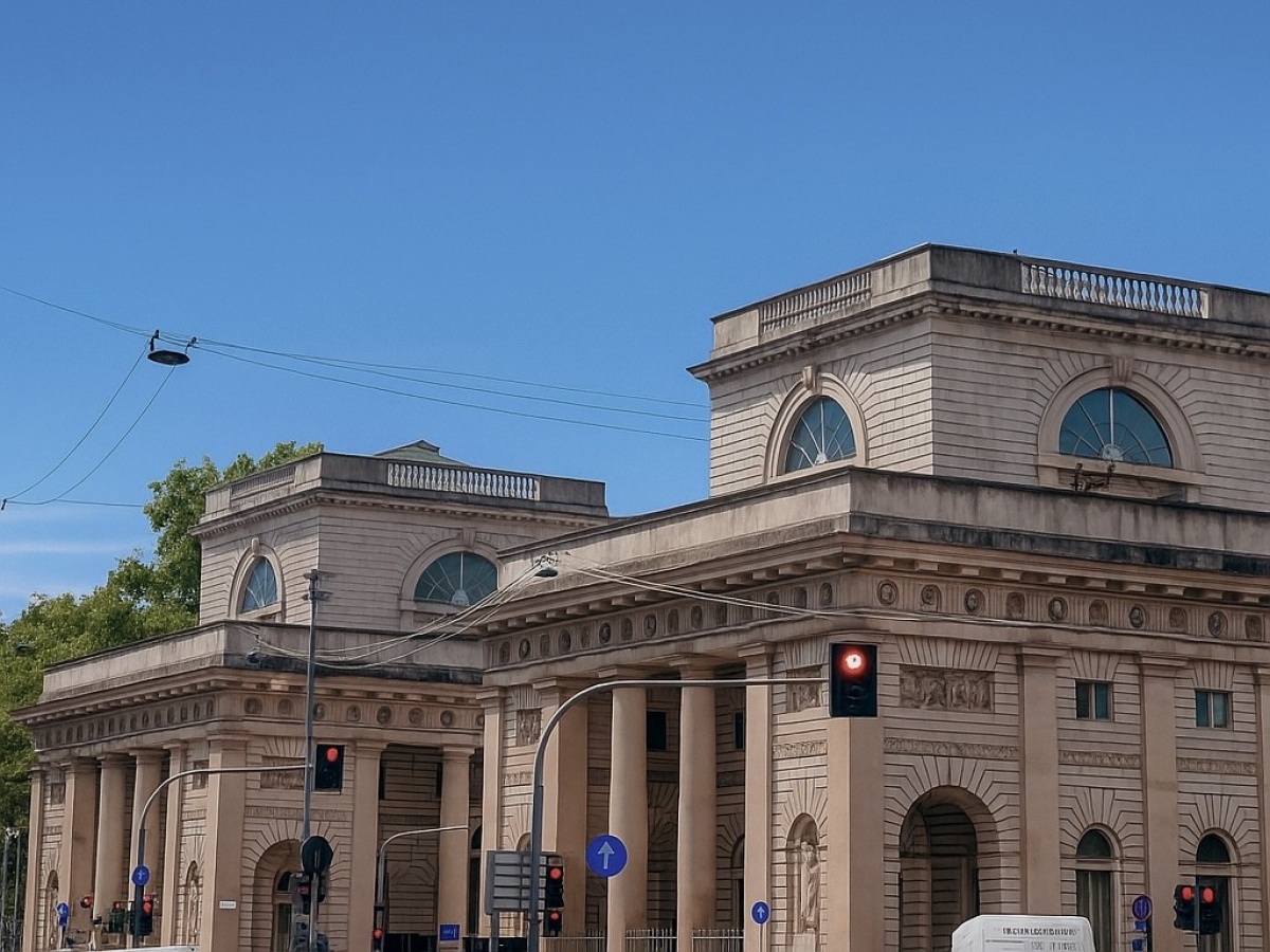 Esplora Milano: Porta Venezia, tra eleganza storica, vie dello shopping e atmosfere cosmopolite